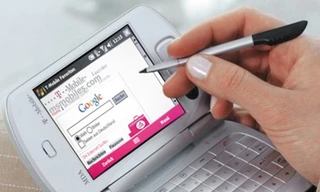 Nguy cơ mỏi mắt, đau đầu do smartphone