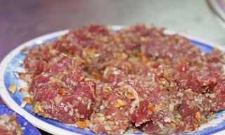 Đào trâu bò mắc bệnh than từ hố lên... bàn nhậu