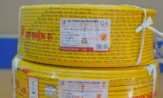 Dây điện Trần Phú 'sinh đôi' gây ức chế cho người tiêu dùng