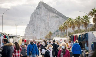 Nơi nào có tỷ lệ tiêm vắc xin COVID-19 cao nhất thế giới?