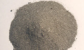 Cảnh giác với vàng giả