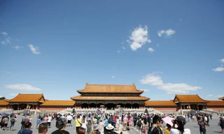 Những thiên đường du lịch từng muốn hạn chế khách, nay là “thành phố chết” vì COVID-19