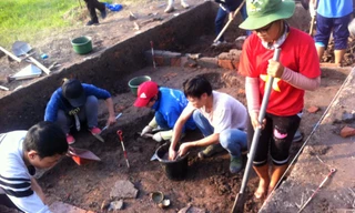 Khi sinh viên tập làm nhà khảo cổ học
