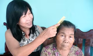 Người có nhiều mẹ