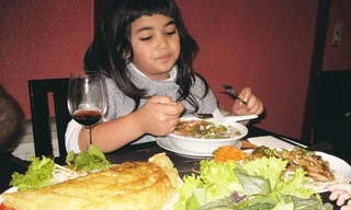 Bếp Việt trời Âu