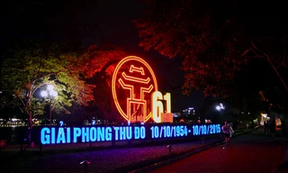 Hà Nội đẹp lung linh chào mừng 61 năm Ngày Giải phóng Thủ đô