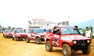 Hơn 70 xế hộp tụ hội ở cuộc thi offroad VOC 2015