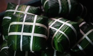 [VIDEO] Thơm nức mũi xem gói bánh chưng Tranh Khúc