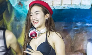 DJ Trang Moon mặc bikini, hội ngộ Đông Nhi tại Hà Nội