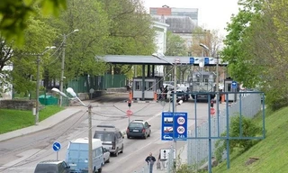 Một chốt kiểm soát tại biên giới Nga-Estonia (Ảnh: err.ee).