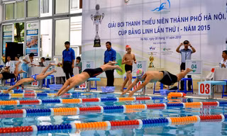 Giải bơi Thanh thiếu nhi Thành phố Hà Nội thu hút 189 VĐV tham gia.