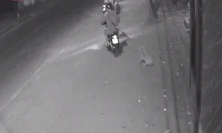 10 video ‘hot’: Câu trộm chó nhanh như chớp ở Hà Nội