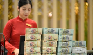 Lãi suất tiền gửi ngân hàng nào cao nhất hiện nay? 