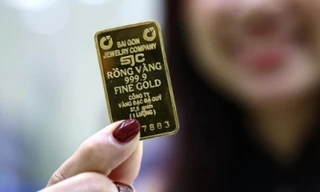 Giá vàng bất ngờ bật tăng 