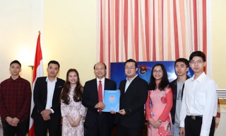 BCH Hội Sinh viên Việt Nam tại Áo, khóa I, nhiệm kỳ 2019 - 2021 ra mắt Đại hội. 