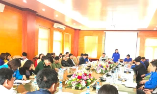 Đông đảo đại biểu tham gia đóng góp ý kiến tại buổi hội thảo