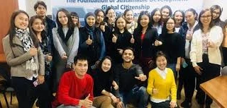 Tỉ lệ người trẻ tuổi nhiễm COVID-19 ở Mỹ tăng vọt.