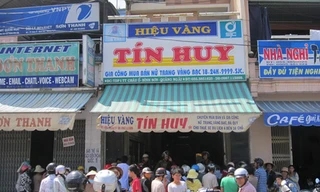 Chủ tiệm vàng bị thôi miên lấy mất gần 5 tỷ đồng