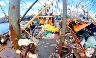 Nhiều tàu cá vỏ thép mới đi vào hoạt động đã bị gỉ sét nặng