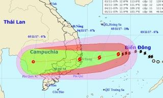 Dự kiến bão số 12 (Bão Con Voi) sẽ đổ bộ vào khu vực đất liền từ Nam Phú Yên đến Bắc Bình Thuận