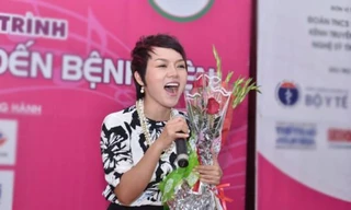 Ca sỹ Thái Thùy Linh là gương mặt tiêu biểu trong lĩnh vực tình nguyện vì cộng đồng, với nhiều hoạt động như: Mặc ấm – Vì học sinh dân tộc, miền núi”, chương trình “Mang âm nhạc đến bệnh viện