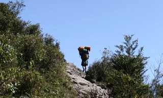 Đối tượng tham gia là công dân Việt Nam hoặc nước ngoài hiện đang học tập, sinh sống và làm việc trên lãnh thổ Việt Nam, không quá 35 tuổi