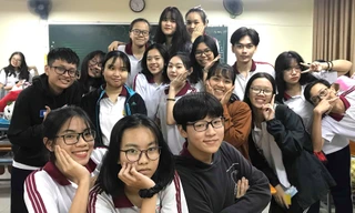 Nữ sinh Sài thành rap 'Việt Bắc' chia sẻ tiết học Văn trên lớp