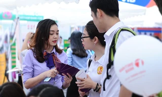 Nhiều cơ hội việc làm ngành tài chính ngân hàng cho giới trẻ