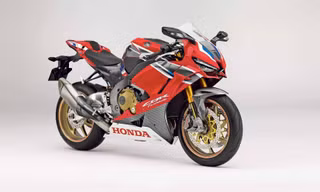 Honda CBR1000RR Fireblade 2019 sẽ có động cơ mạnh hơn.