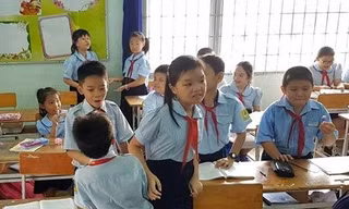 Dự thảo nghị định mới sẽ tạo rào cản không nhỏ cho giáo viên.