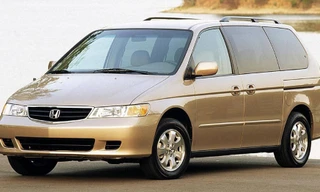 Một thiếu niên tử vong do bị kẹp bởi ghế của Honda Odyssey