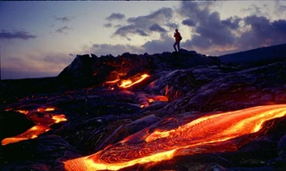 Dòng chảy dung nham núi lửa Kilauea ở Hawaii