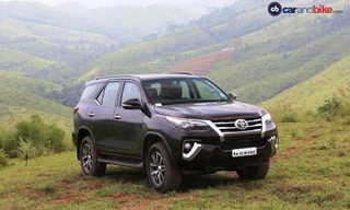 Toyota Fortuner và Innova 2018 tại Ấn Độ có gì?