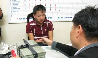 Giàng A Sếnh tại cơ quan công an