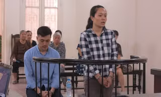 Linh và Thanh tại tòa