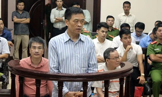 Các bị cáo tại tòa.