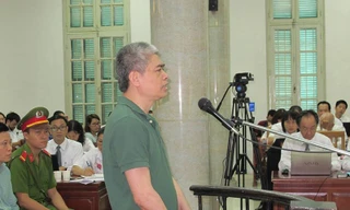 Bị cáo Nguyễn Xuân Sơn trả lời HĐXX.