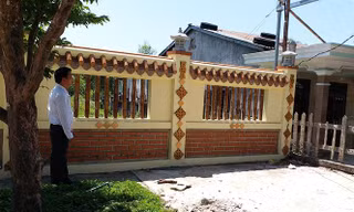 "Đại gia" Lê Ngọc Thiện đồng ý đập bỏ bức tường bít lối từ Tỉnh lộ 25 vào đường quy hoạch rộng 8m liên thông các khu dân cư bên trong