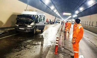 Hiện trường vụ cháy xe tang rong hầm Hải Vân