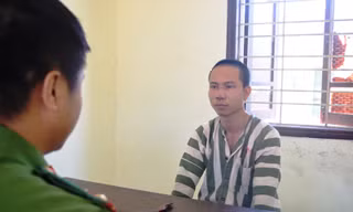 Đối tượng truy nã nguy hiểm Nguyễn Thành Công tại cơ quan công an