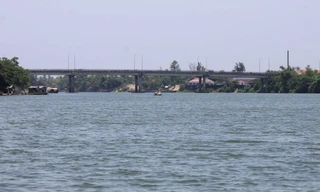 Liên tục phát hiện xác người chết nổi trên mặt sông Hương đoạn qua cầu Chợ Dinh. Ảnh: Internet