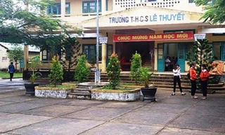 Trường THCS Lê Thuyết - nơi xảy ra vụ hiếp dâm cô giáo - hiện có đến hai lịch trực hè cùng ban hành vào một ngày và có nhiều điểm bất thường
