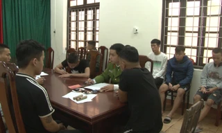 Công an TP Huế bước đầu làm rõ danh tính, hành vi của 12 đối tượng thanh thiếu niên đốt pháo hoa nổ trái phép.