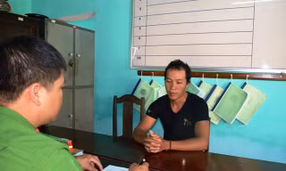 Kẻ trộm trâu Hồ Quý Tân tại cơ quan công an