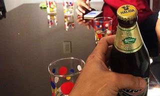 Chai bia Huda dập nắp đậy Halida là trường hợp hy hữu, do có khả năng 2 sản phẩm bia chai Huda và Halida cùng kích thước nắp chai, lại được sản xuất trong cùng dây chuyền, nên dẫn đến tình trạng gắn nhầm nắp