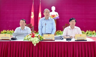 Ông Phan Ngọc Thọ đề nghị phải có một “Hội nghị Diên Hồng” về du lịch, nhằm tìm giải pháp, tranh thủ những hiến kế để thúc đẩy ngành kinh tế mũi nhọn này của TT-Huế phát triển mạnh mẽ hơn nữa (ảnh Phan Ngọc Minh)