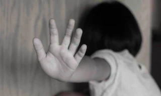 Điều tra nghi án bé lớp 5 bị hàng xóm xâm hại nhiều lần