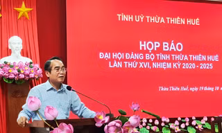 Ông Bùi Thanh Hà, Phó Bí thư Thường trực Tỉnh ủy TT-Huế, cho biết, tại đại hội lần này sẽ không tặng quà lưu niệm cho đại biểu, nhằm tránh gây lãng phí không cần thiết.