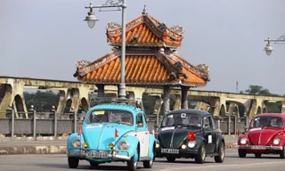 Dàn xe cổ diễu hành hưởng ứng Festival Huế 2018