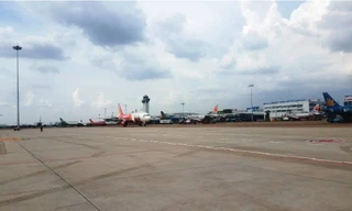 Pin dự phòng nổ khiến máy bay phải hạ cánh gấp xuống sân bay Tân Sơn Nhất.